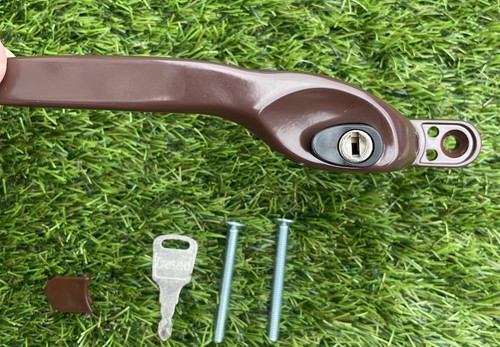 Timber window handle locking - timber,