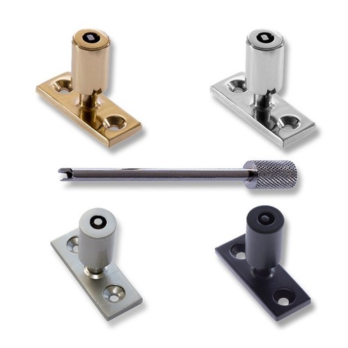 Locking casement stay pin